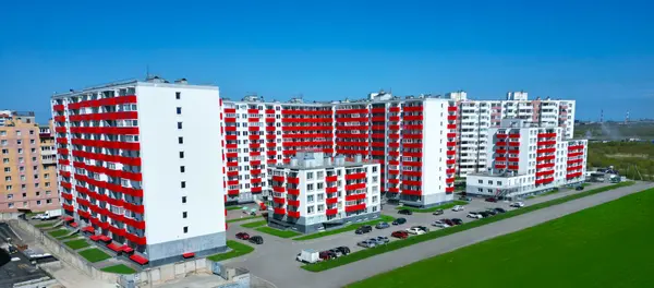 Фото фасада ЖК «Полёт» в Санкт-Петербурге